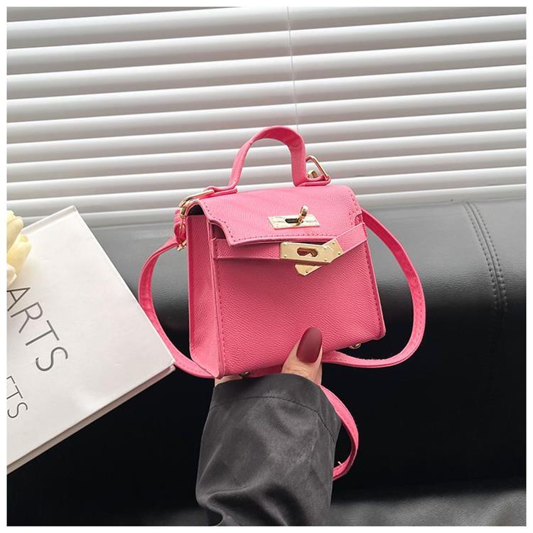 Women's Bag New Trendy Stylish Good Texture Western Style Shoulder Crossbody Satchel Mini Bag Fancy Easiest for Match Kelly Bag